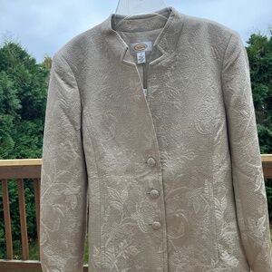 Talbots Silk Blend Jacquard Jacket Size 6 Button Up in Champagne
